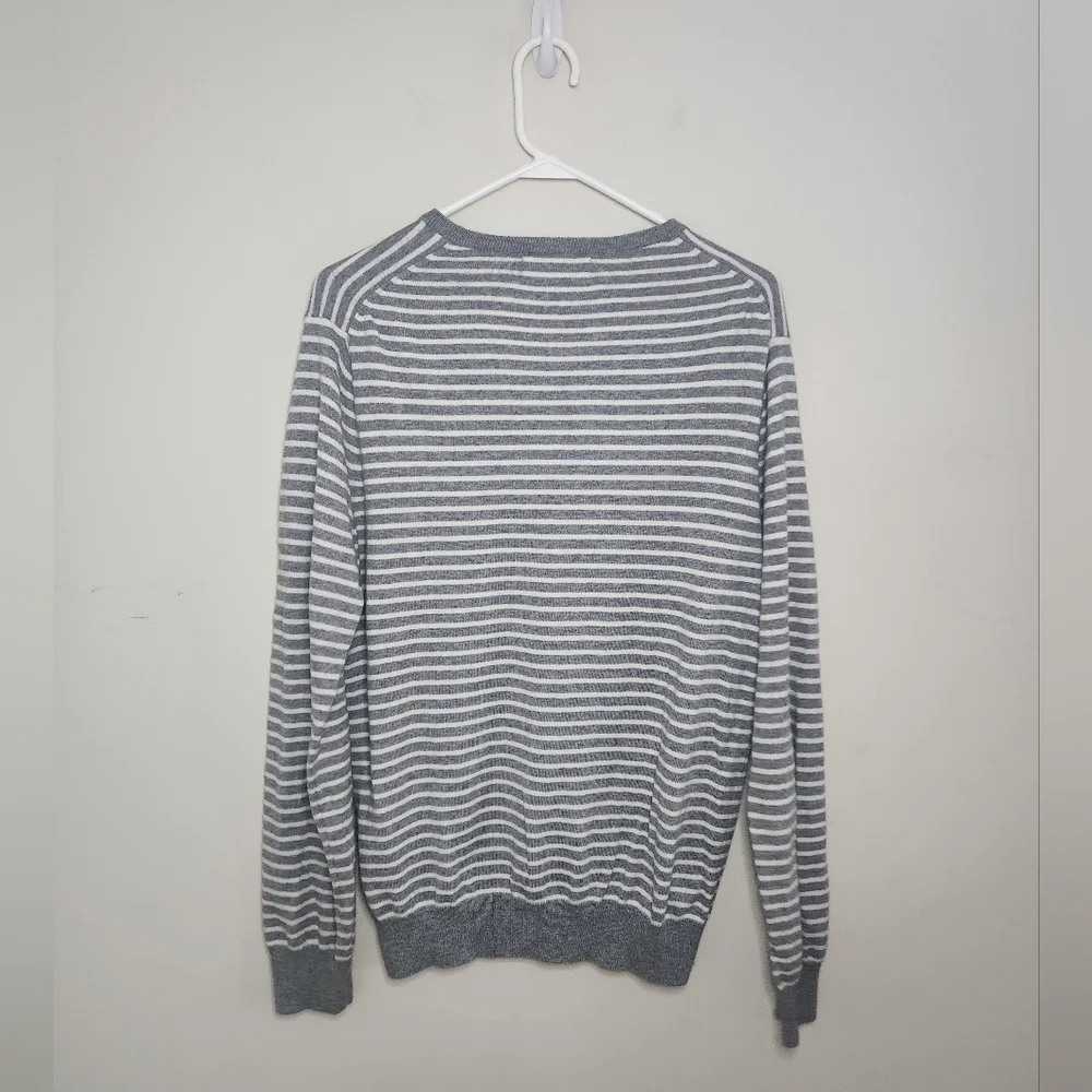 Men's J Crew Gray Striped V-Neck Cotton /Cashmere  Sweater Sz Medium